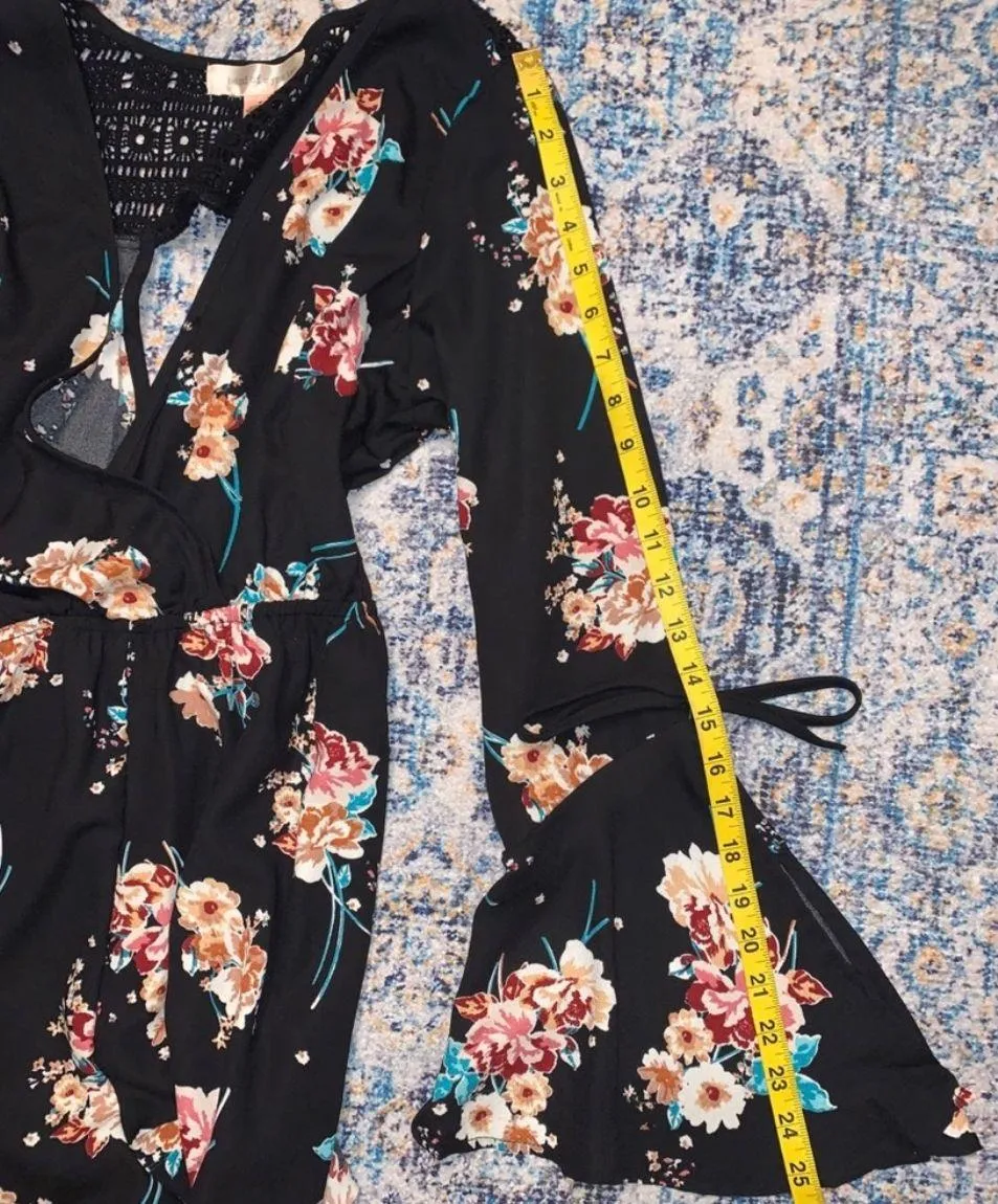 boho floral romper size M - Image 8