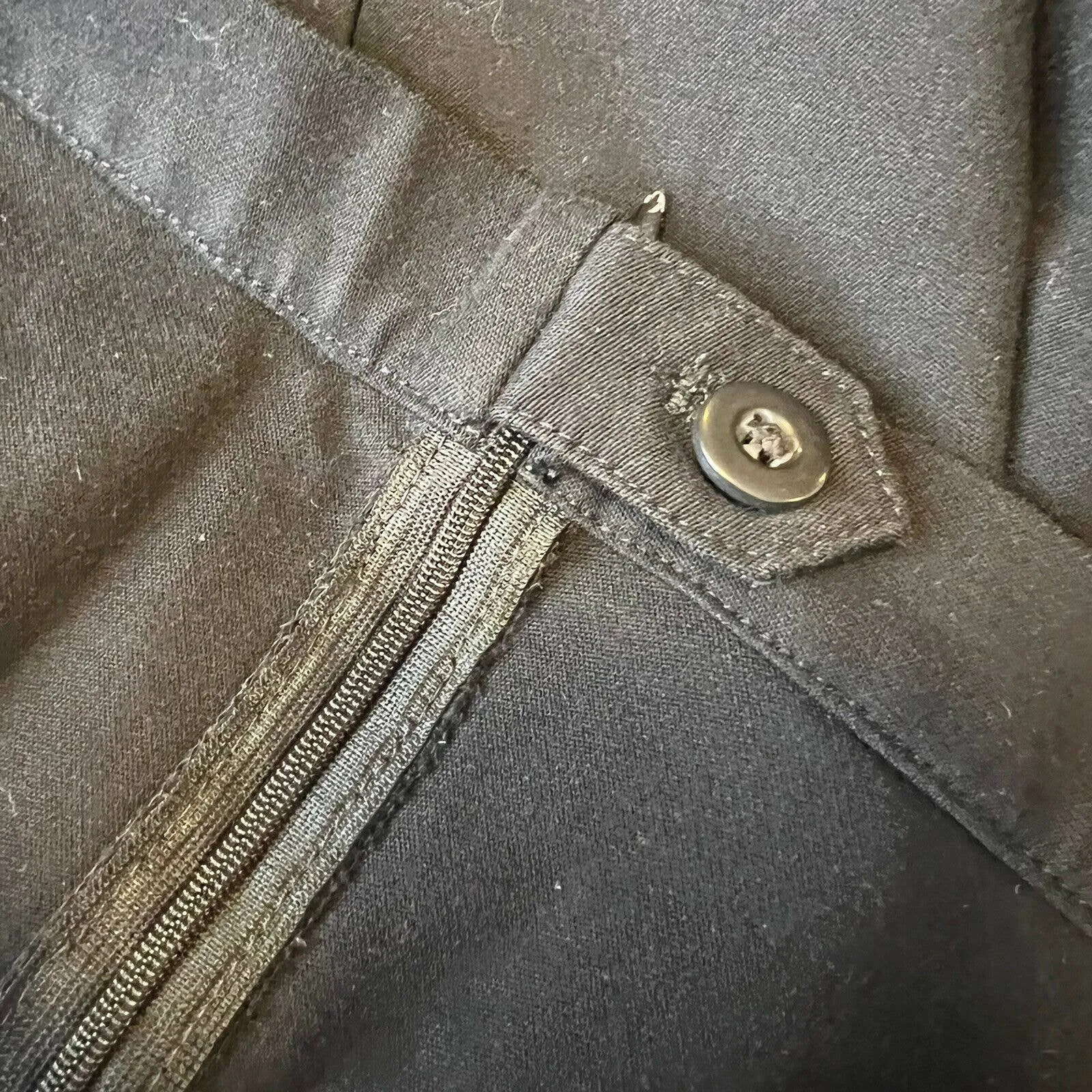 Banana Republic Black Stretch Crop Side Zip Pant‎ Size 8 - Image 5