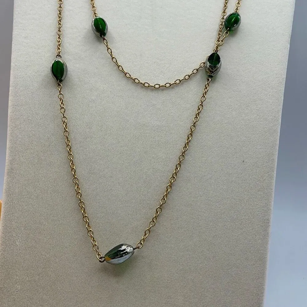 Vintage Mr. We 1970’s green glass gold tone long necklace. - Image 8