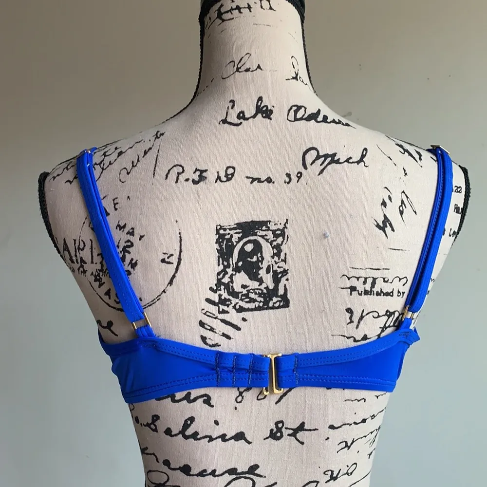 La Blanca royal blue bikini top - Image 10