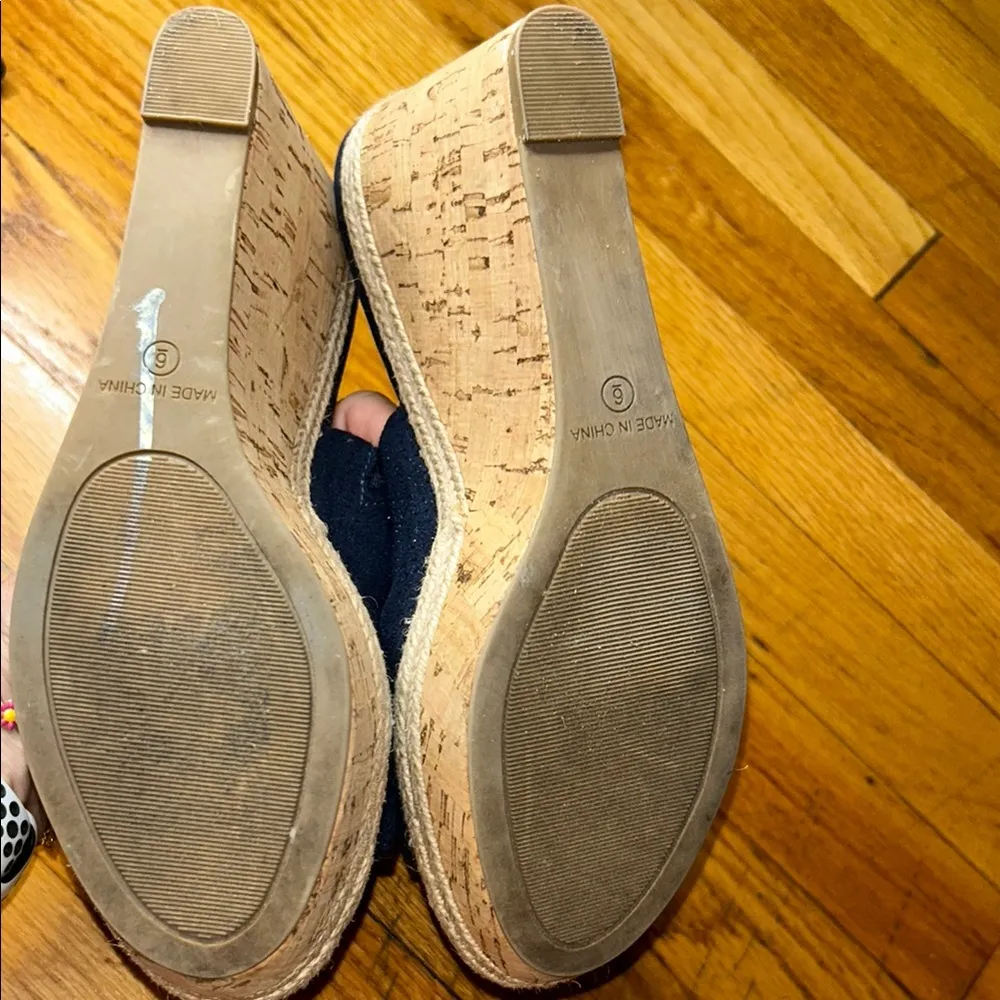 American Rag Black Wedge Shoes - Image 6