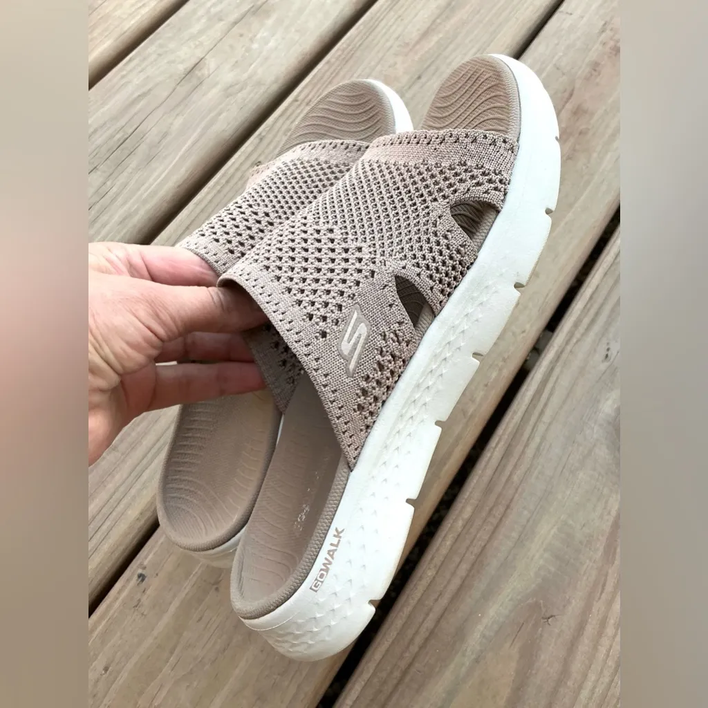 SKECHERS SUPER COMFY Sandals‼️‼️‼️ - Image 5