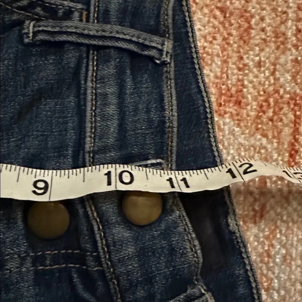 Mother Denim Swooner Snap Short Fray Medium Kitty Size 25 Jean shorts Blue - Image 9