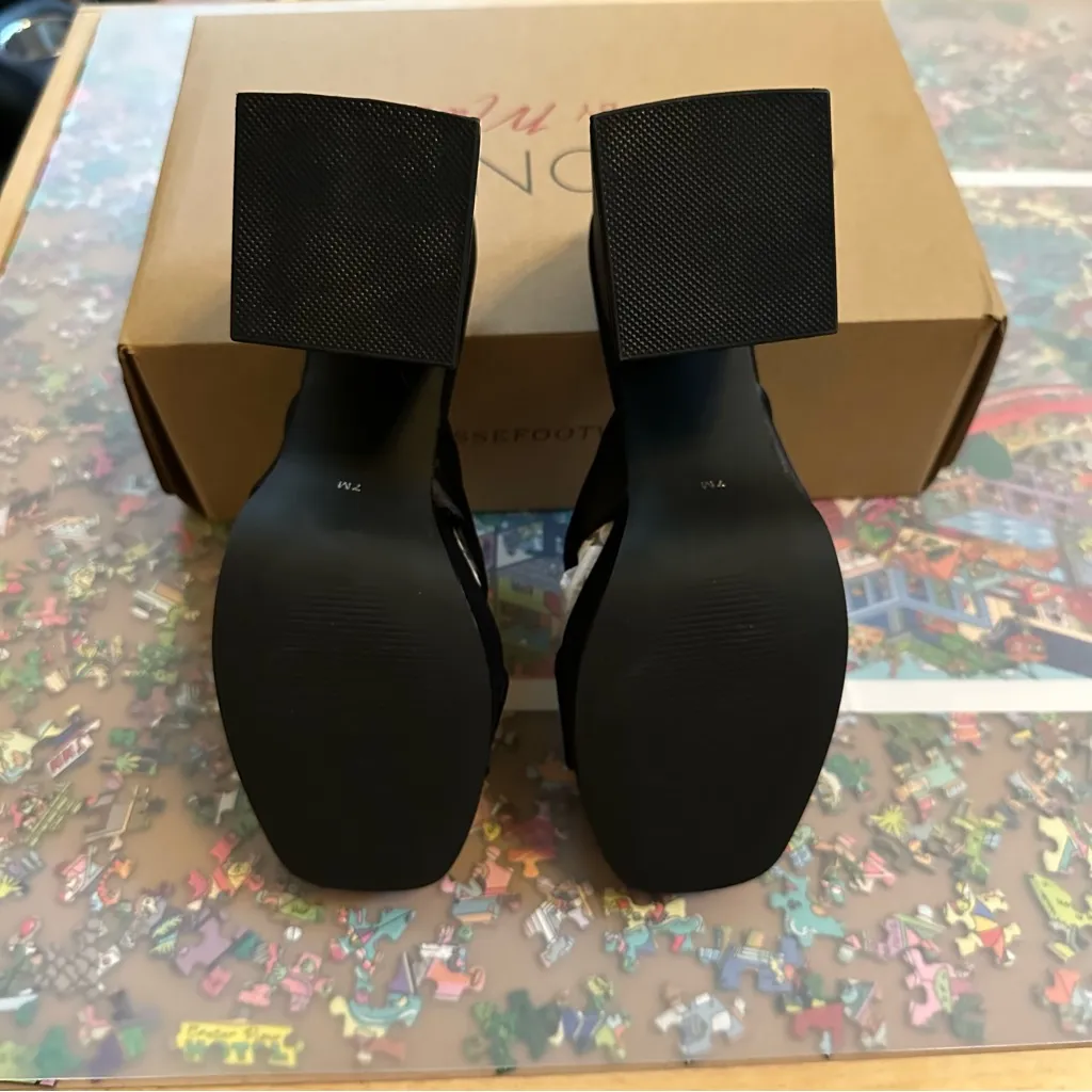 NWT Matisse Knot Slide Platform Sandal Black Size 7 - Image 9