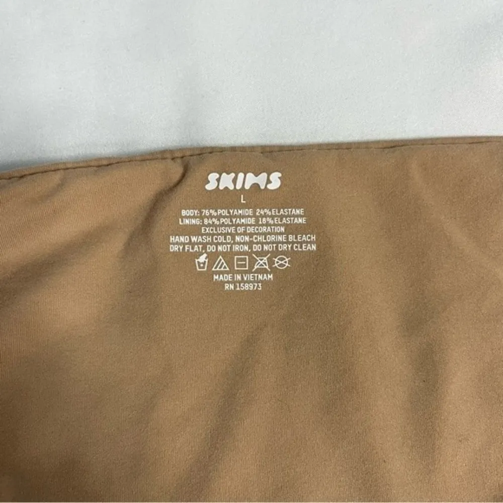 SKIMS NWT  Size L Clay Fits Everybody Bandeau Strapless Bra Stretch Lounge Kim K - Image 5