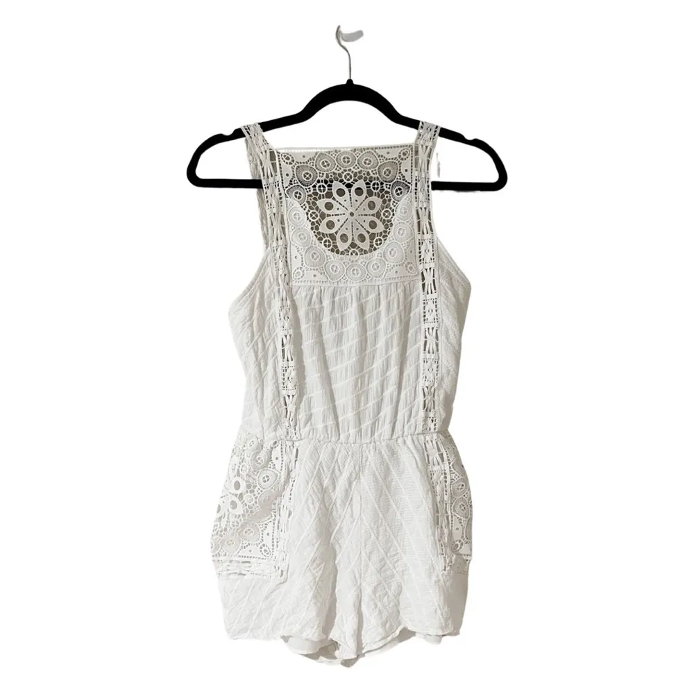 SAYLOR White Playsuit Lace Romper XS - Image 3