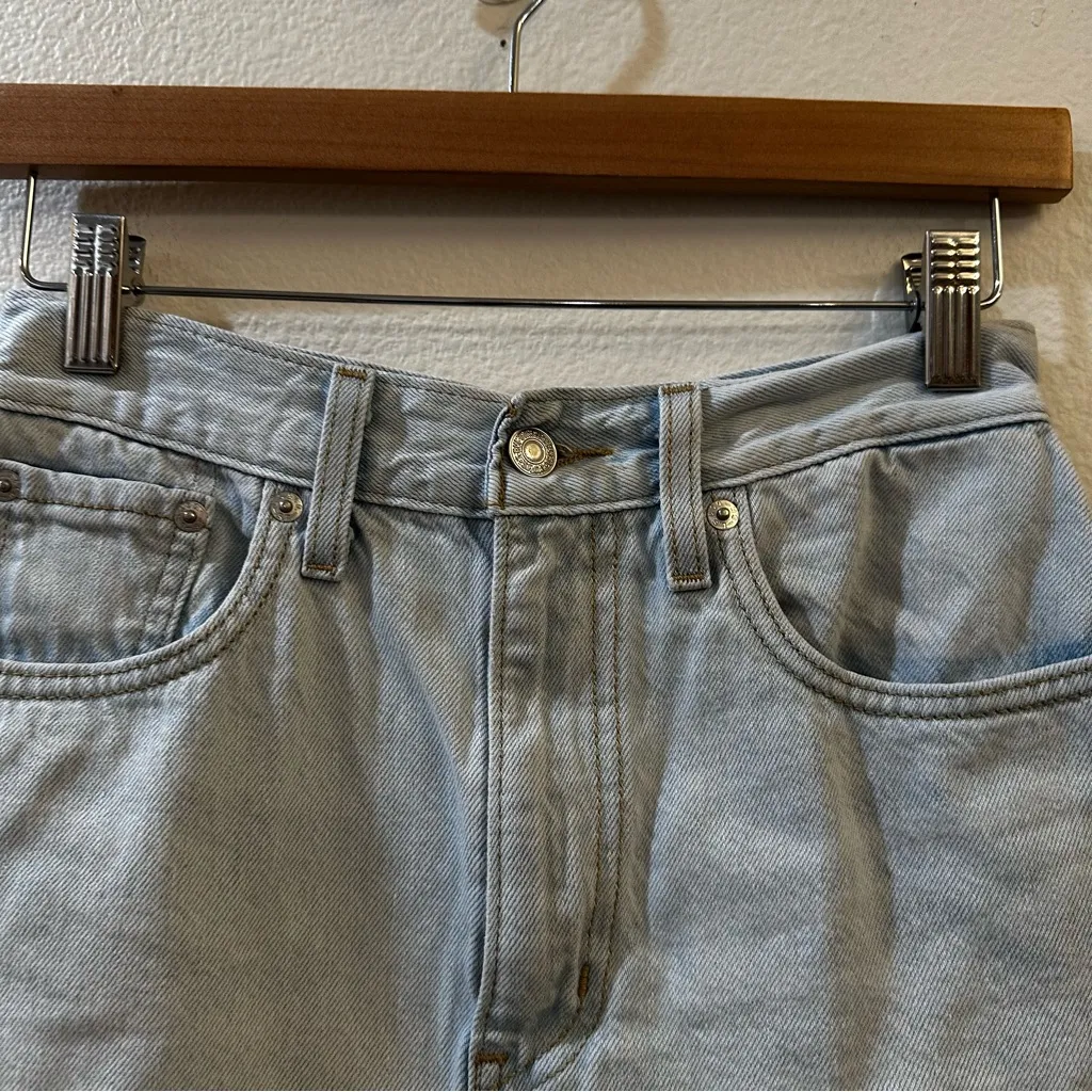 Levi's Women's High Loose Shorts Light Wash Baggy Relaxed High Rise Waist 24 - Image 5