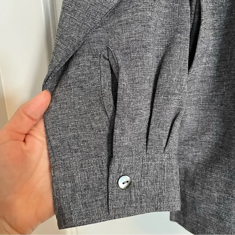 Y2K Blast zip up lightweight jacket or top gray pockets women’s size medium - Image 5