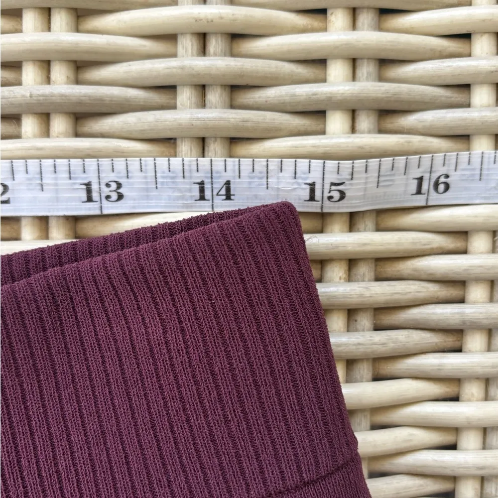 Lululemon Ribbed Knit‎ Mini Skirt medium athleisure streetwear layered staple - Image 7