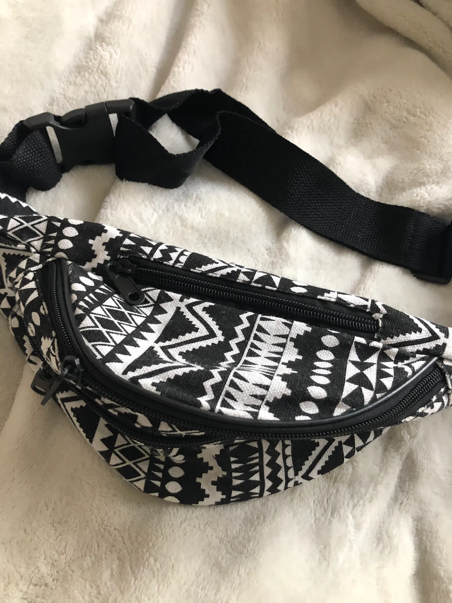 Aztec Print Fanny Pack Black - Image 6