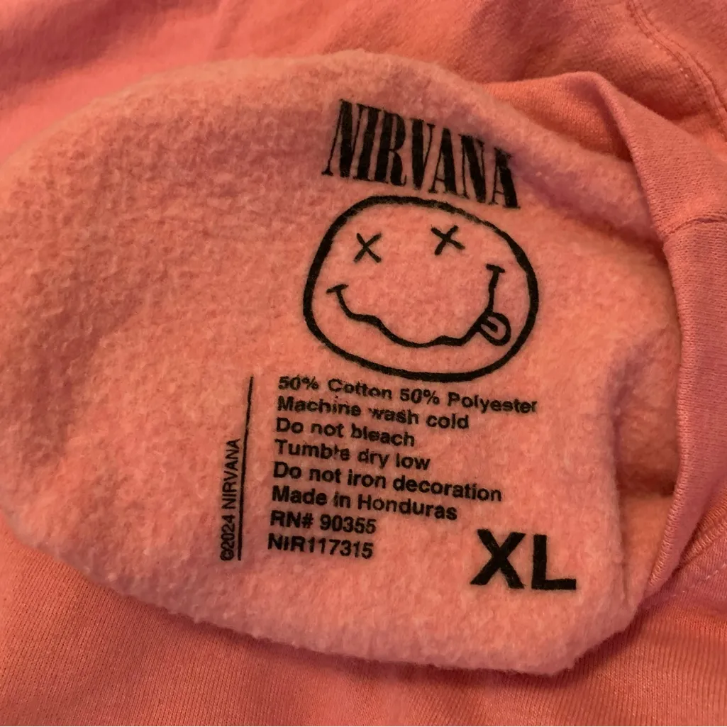 NWOT Nirvana Women's Preppy Smiley Face Crewneck Sweatshirt pink  XL - Image 10