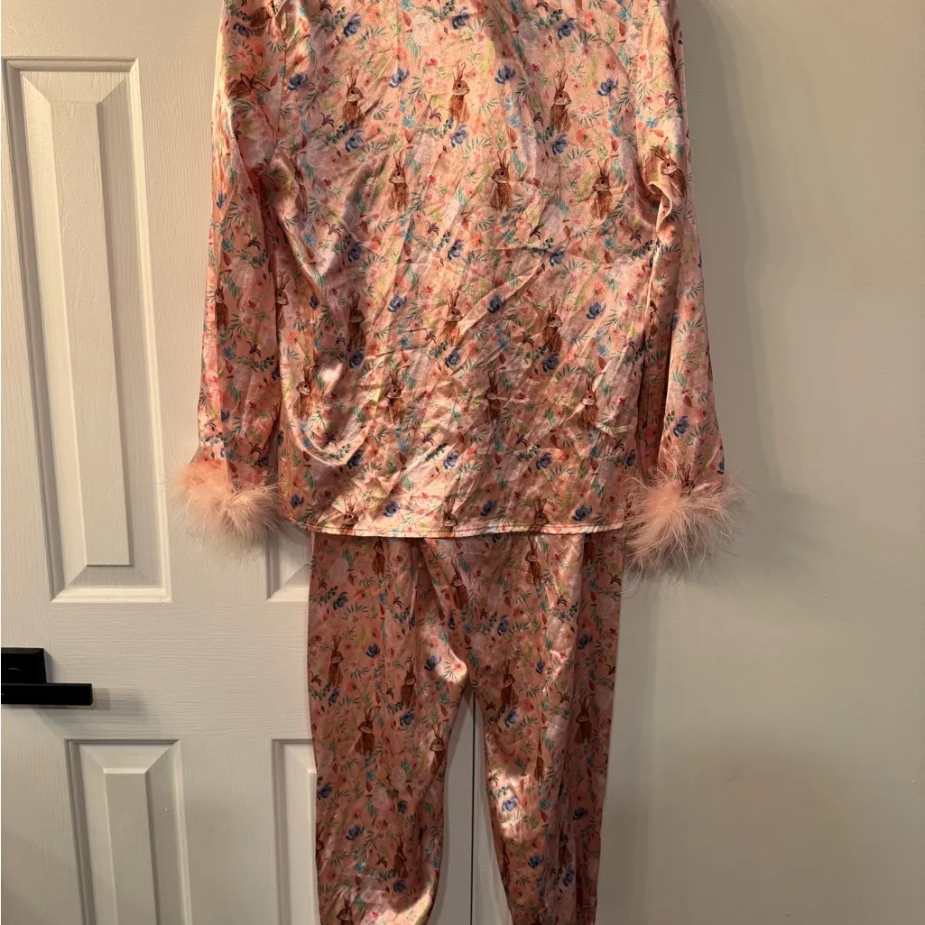 Ivy City Co Feather - Image 10