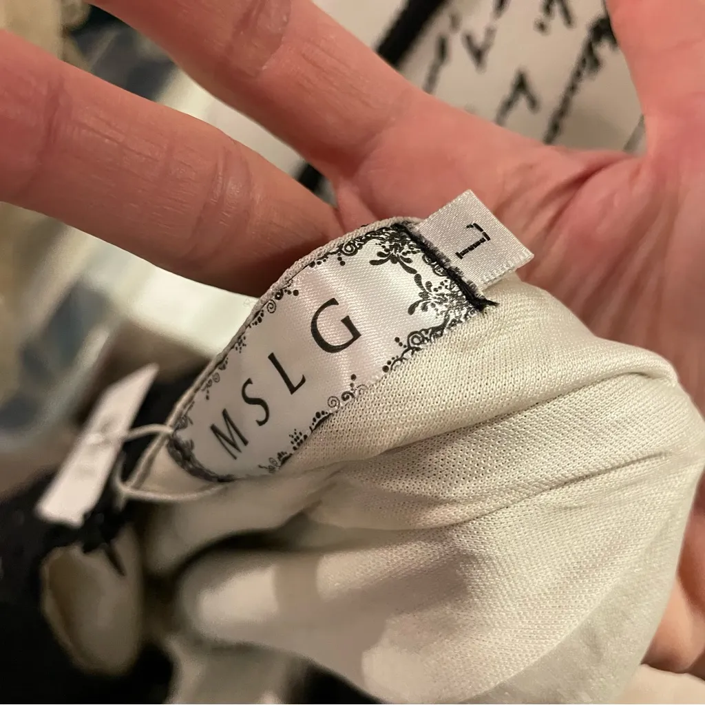 Adorable NWT black lace stretchy liner whimsigoth boho scalloped sleeve dress Size L - Image 11