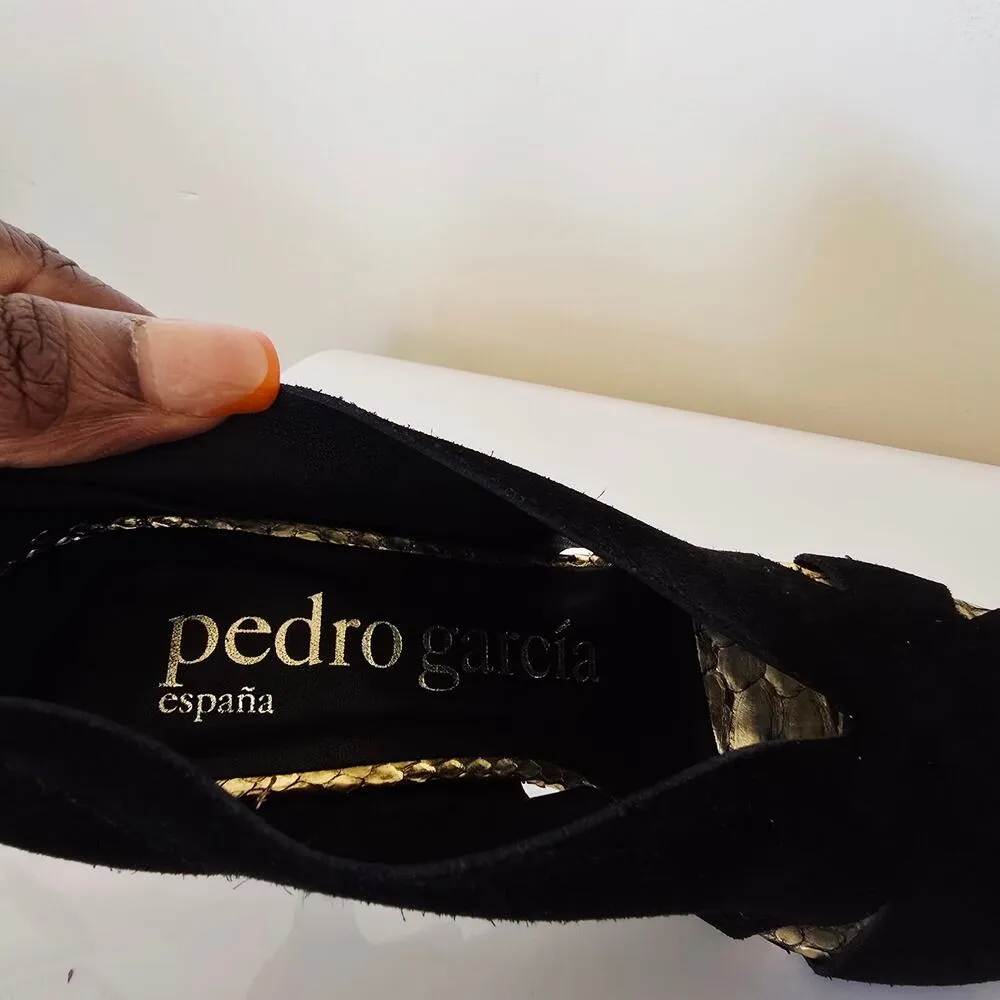 Pedro Garcia Woman's Sue Black and Gold Peep Toe Heels Women's Size EU 36.5 6.5 - Image 9