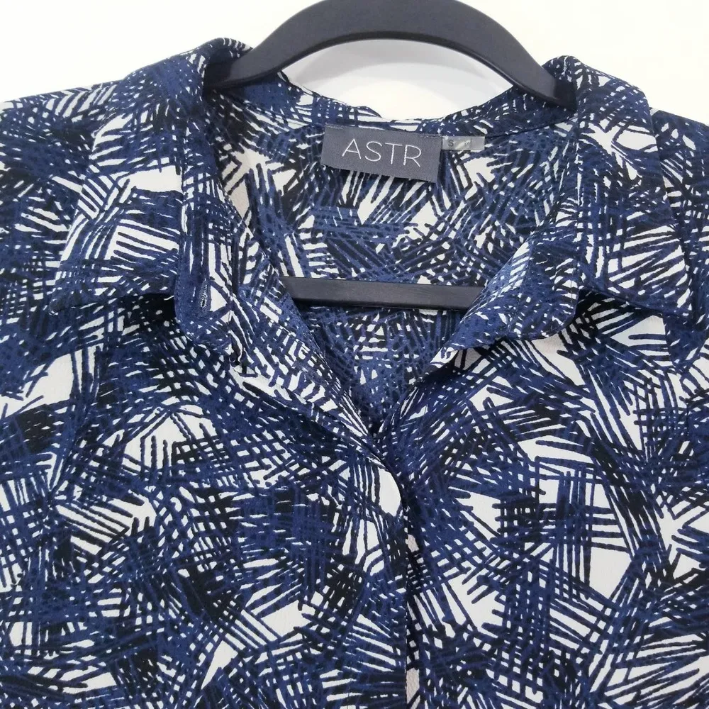 ASTR Button Front Blouse - Image 4