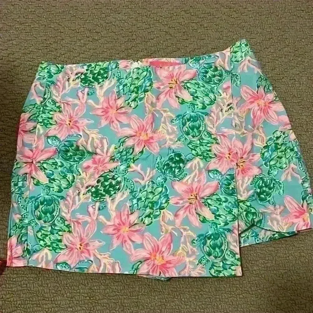Iilly pulitzer skort - Image 2