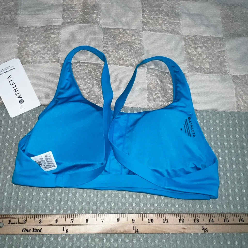 NWT Athleta Malibu Bikini Top A-C Soft Blue, Women's Swimwear, Size Medium - Image 5