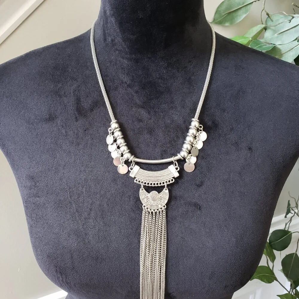 Aldo Women Fashion Silver Tone Fringe Tassel Pendant Necklace with Lobster Clasp - Image 3