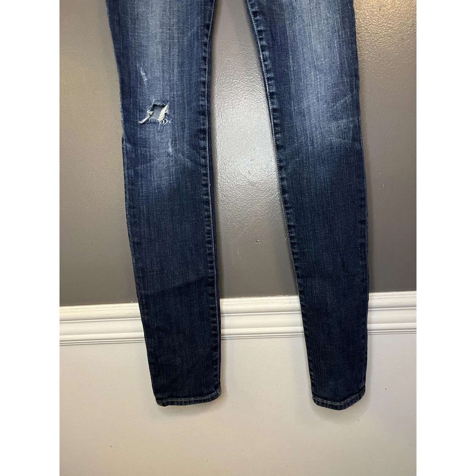 Abercrombie & Fitch Jeans Womens 26x33 Dark Wash Perfect Stretch Skinny Ripped - Image 3