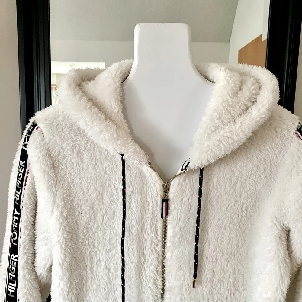 Tommy Hilfiger Sherpa Jacket - Image 2