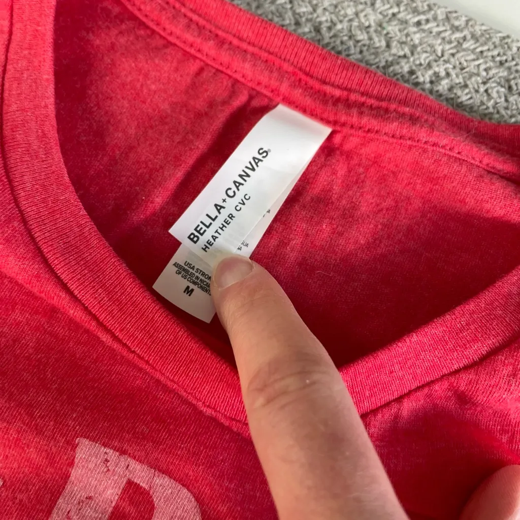 Jim Beam Whiskey Heathered Red White Bella Canvas Short Sleeve Tee Shirt Medium - Image 5