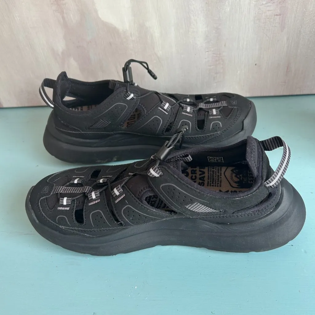 Keen Women's Size 10 WK450 Walking Sandal Hiking Sandal Water Shoe Gorpcore - Image 9