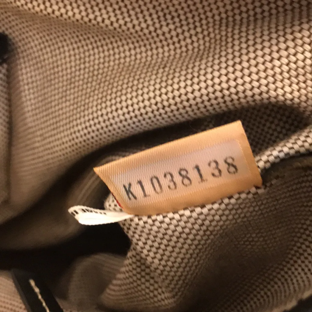 Dooney & Bourke Logo Half moon Minimalist Gorgeous Bag - Image 13