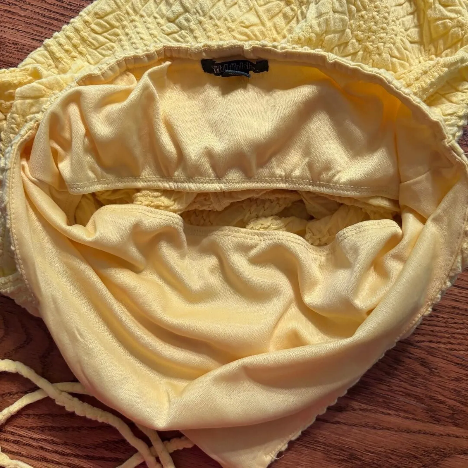 Wild Fable Yellow Halter Knee Length Dress with side slit built in bra Size M - Image 6