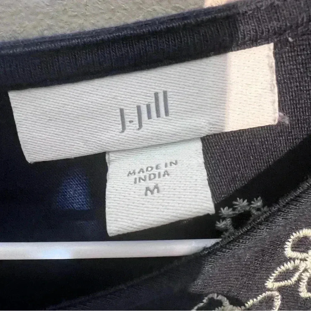 JJill Indigo Shorts Sleeves Embroidered Knee Length Flowing Dress Size Medium Blue - Image 4