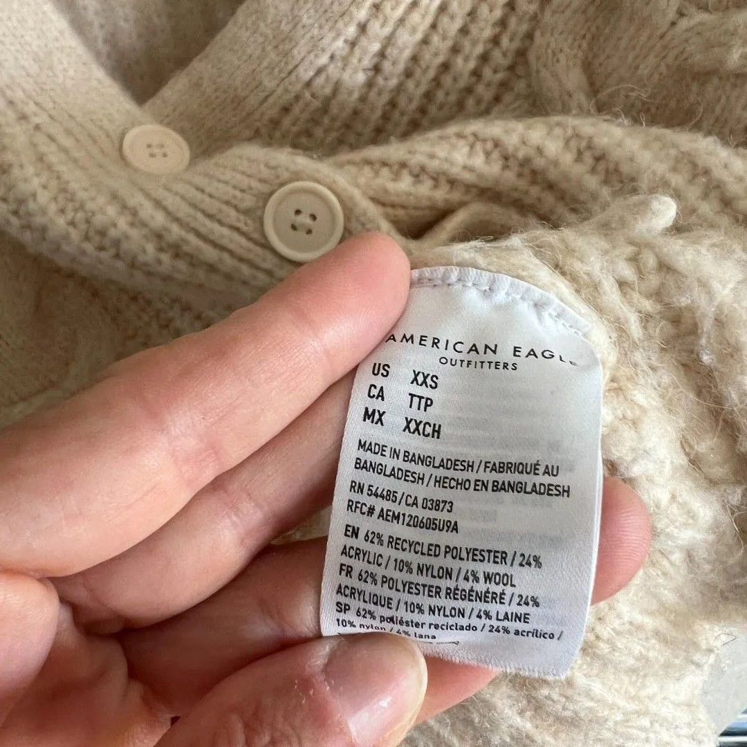 AMERICAN EAGLE Vintage Y2K Beige Chunky Wool Oversized Crop Sweater Womens XXS - Image 4