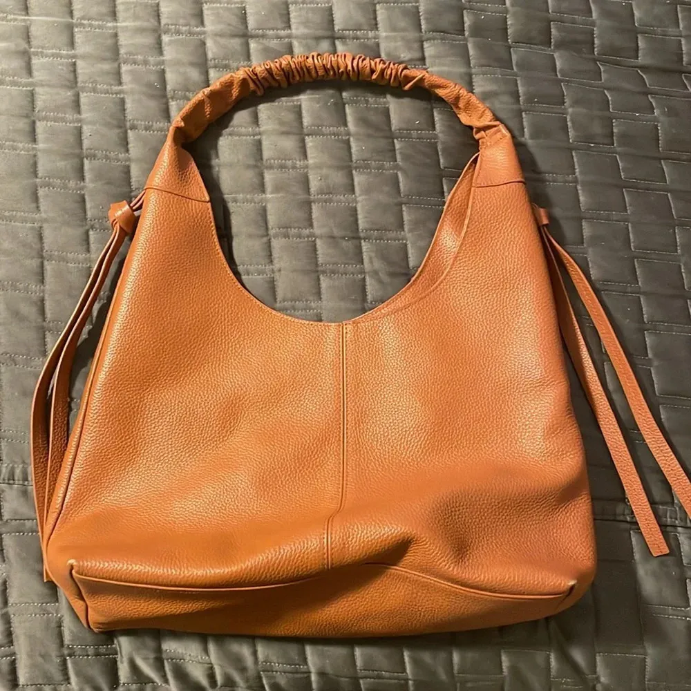 LAGGO Bella - Image 6