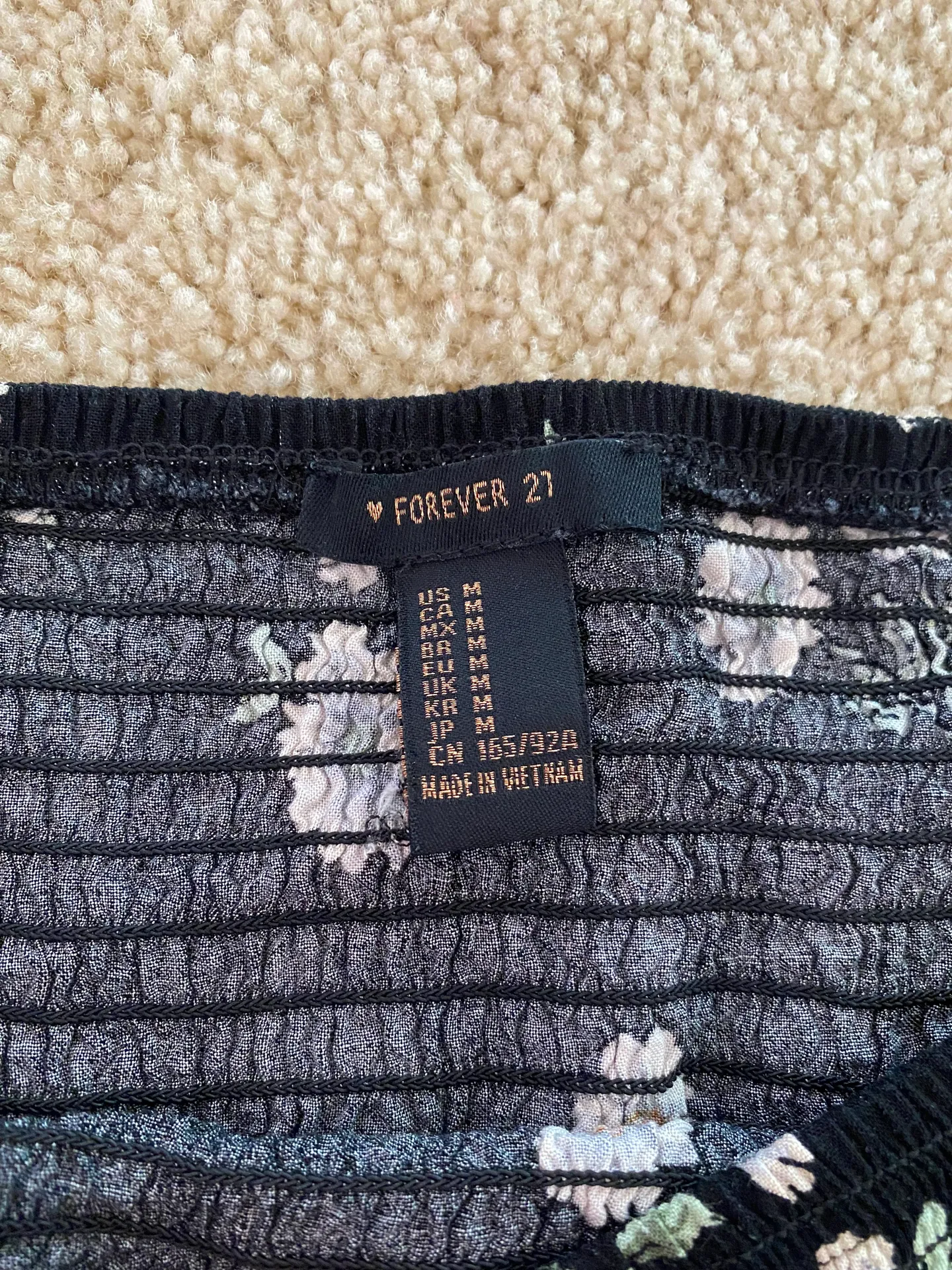 Off The Shoulder Crop Top - Image 4