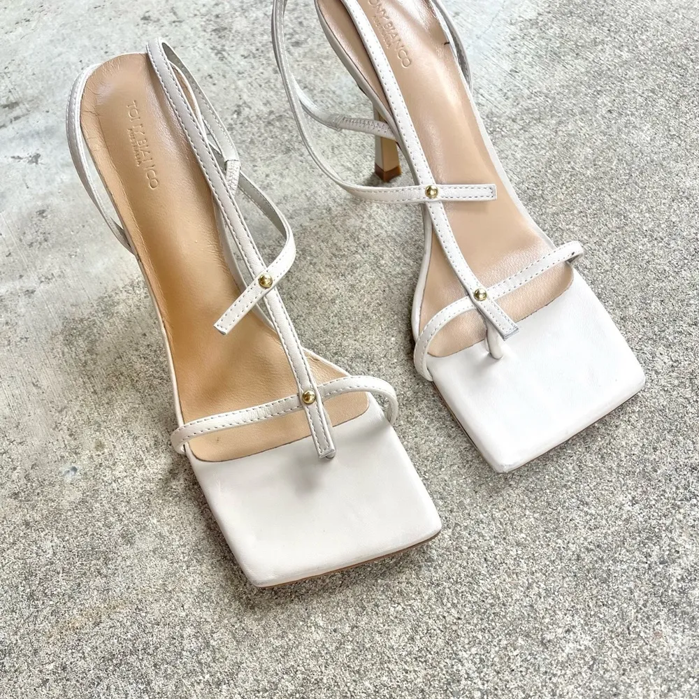 Tony Bianco Revolve Lilly Sandal Nappa in Ivory White Size 8.5 - Image 6