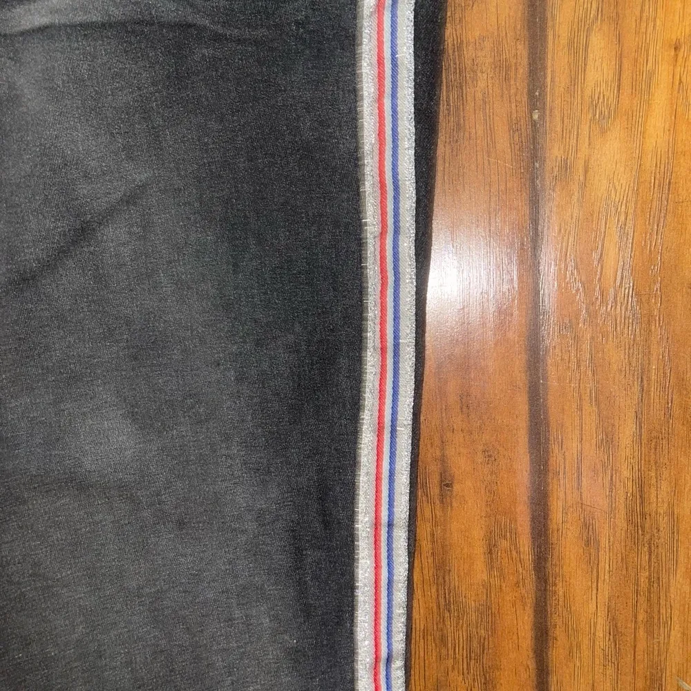 Denim and Rivets Black Denim Jeans with Side Stripe woman’s size 24 EUC - Image 2