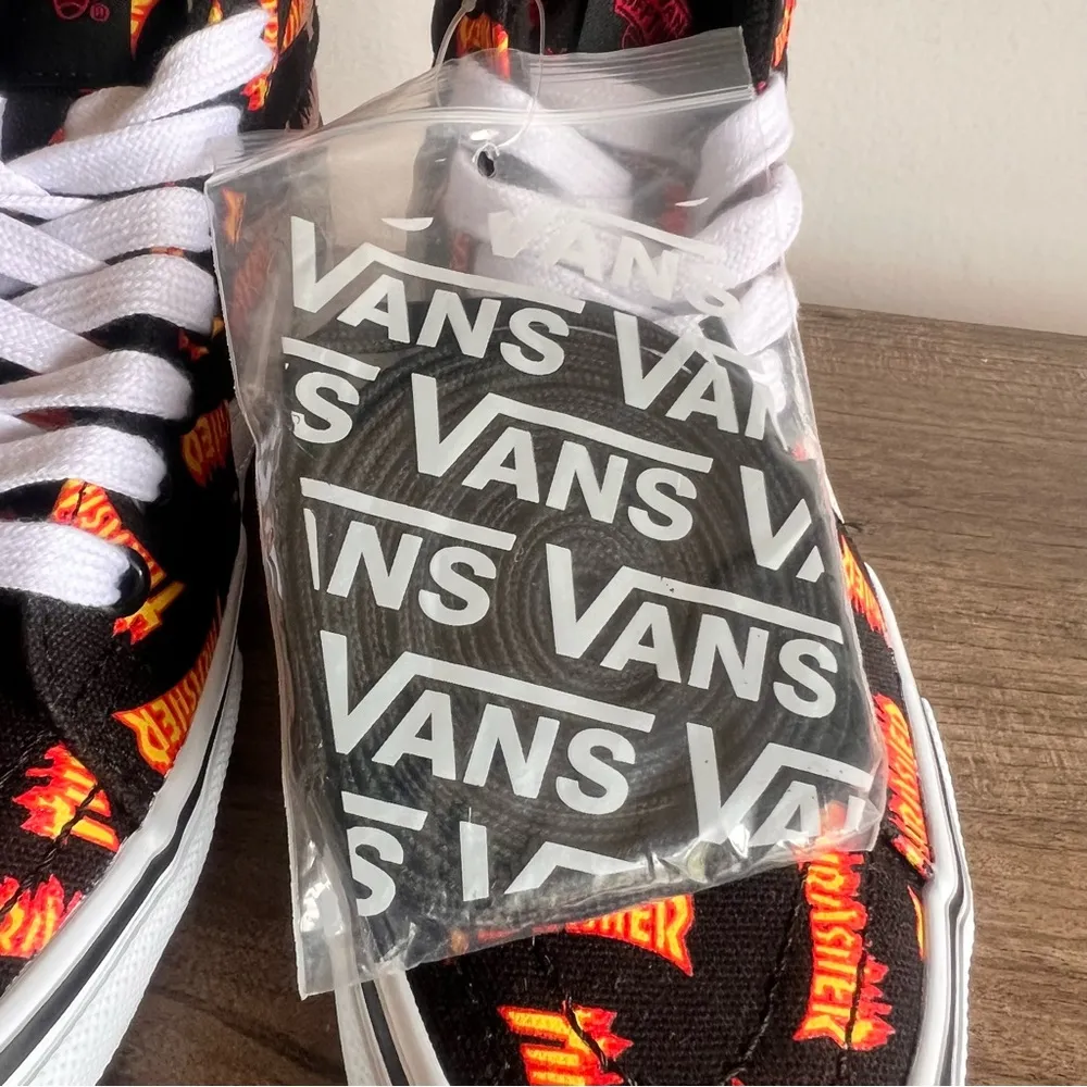 VANS Thraser x Skate Sk8-Hi Allover Thrasher Logo Shoe Size 4 or 6 SKU#243150 - Image 3