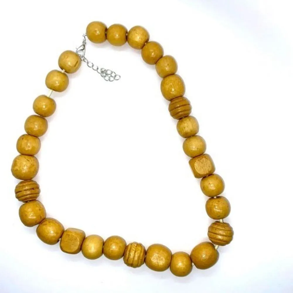 Handmade Wooden Beaded Necklace Square Round - Image 2