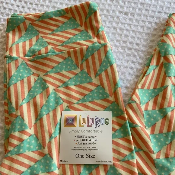 NEW! LULAROE Patriotic ONE SIZE OS Leggings Pastel - Image 3