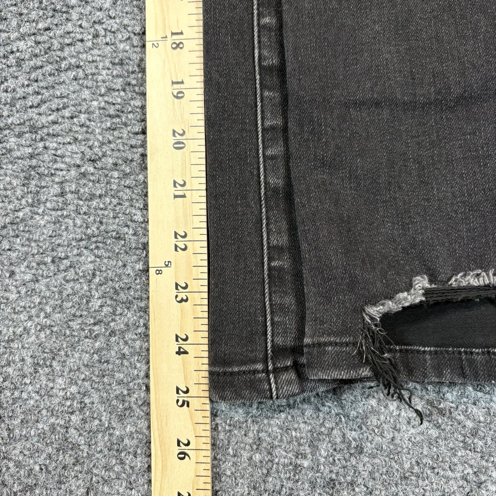 Risen Womens Jeans Size 5/27 BLACK STRAIGHT LEG Distressed JEANS - Image 10