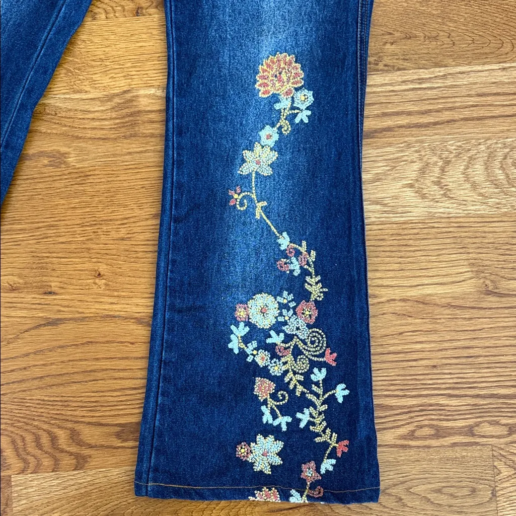 Joe Boxer Vintage Y2K Rhinestone Sparkling Floral Bootcut Jeans Women’s Size 9 - Image 5