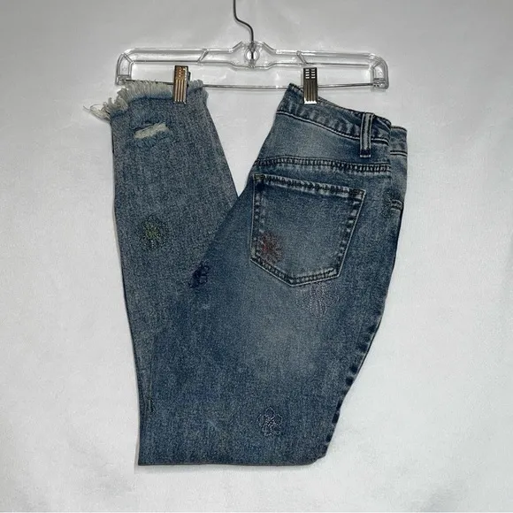 Tinseltown Cropped Jeans - Image 2