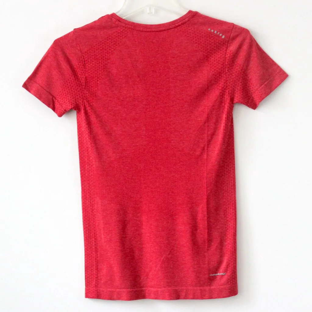 Oakley Red Breathable Athletic V-Neck Short-Sleeve T-Shirt Extra Small - Image 3