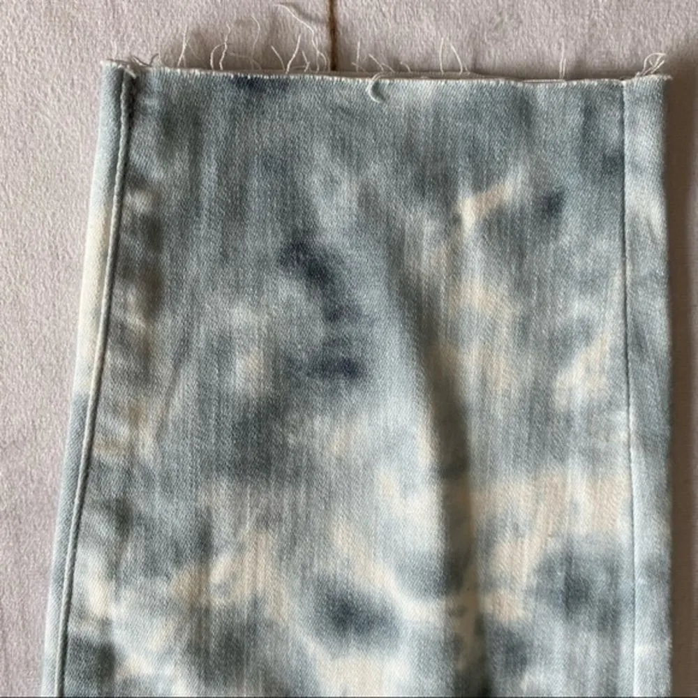 Good American womens good leg cloud tie dye jeans size 24 - Image 12