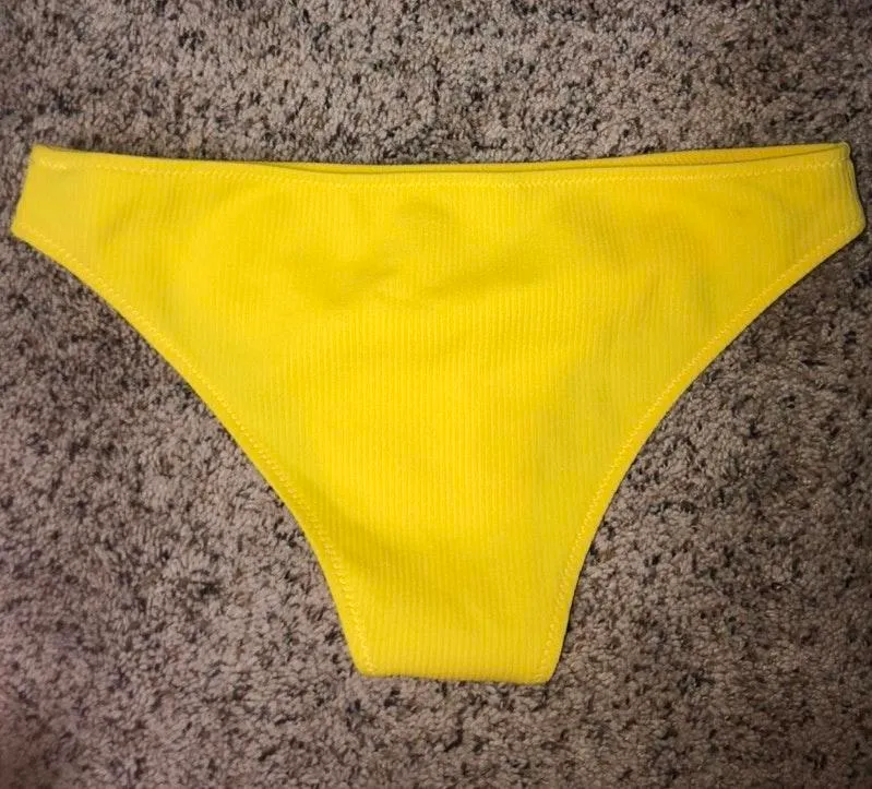 Zaful Yellow Bikini Set - Image 2