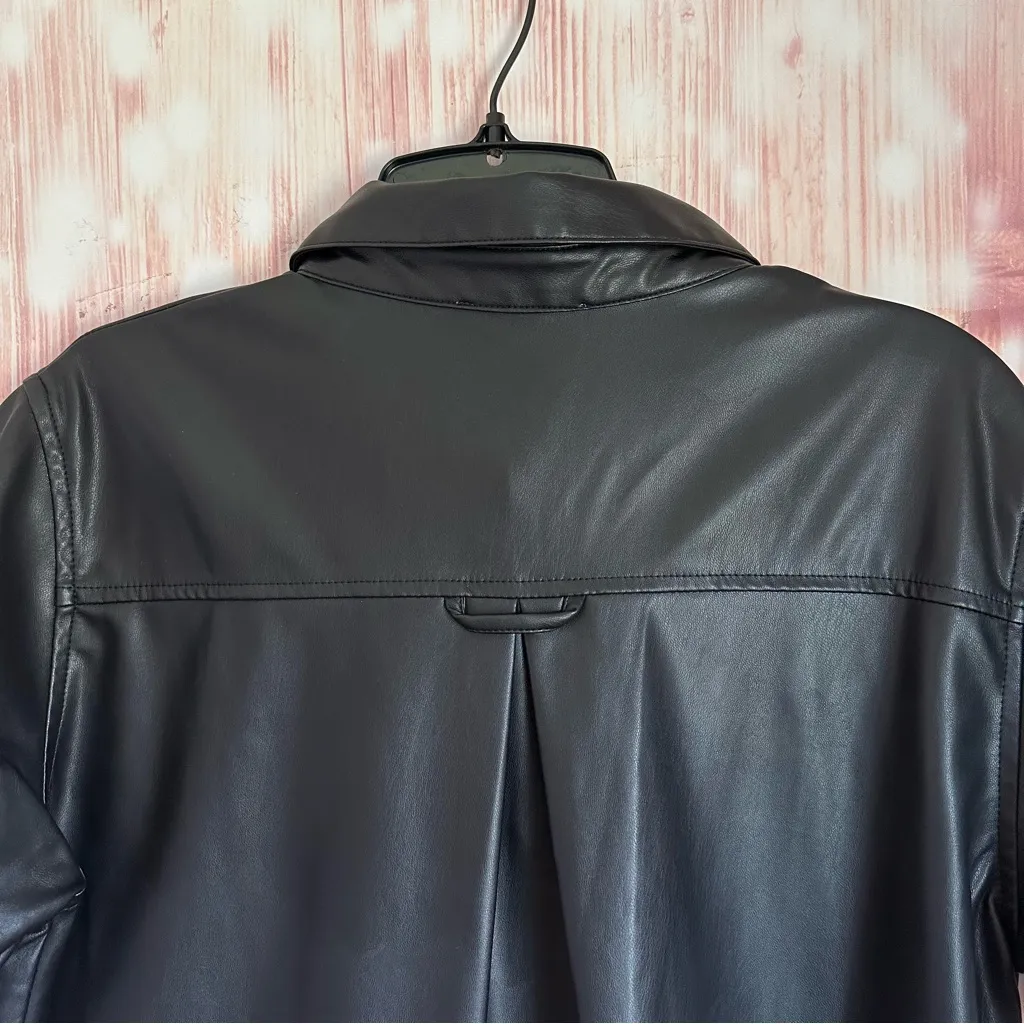 Gold Hawk Black Faux Leather Snap Front Shirt Size M - Image 12