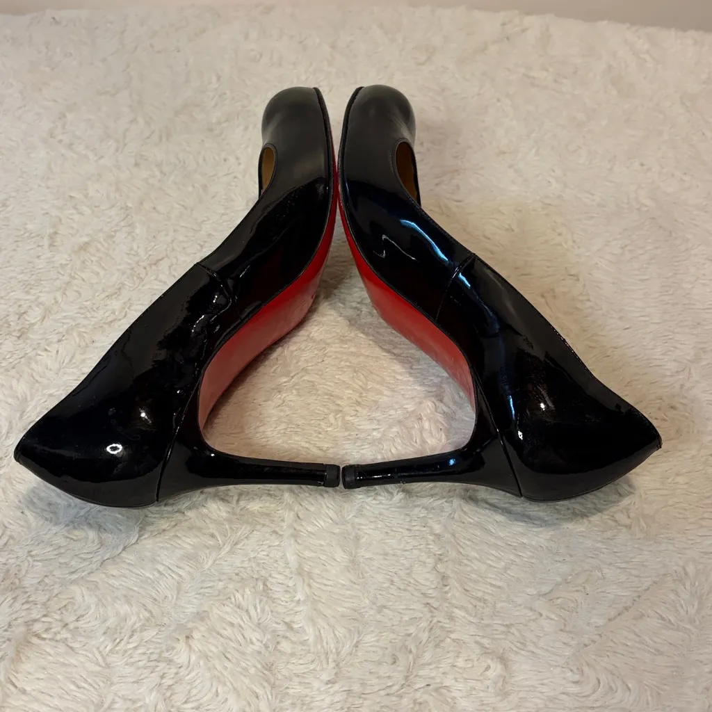Christian Louboutin- Black Patent Leather Pumps Round Toe- Size 40/ US Size 10 - Image 5
