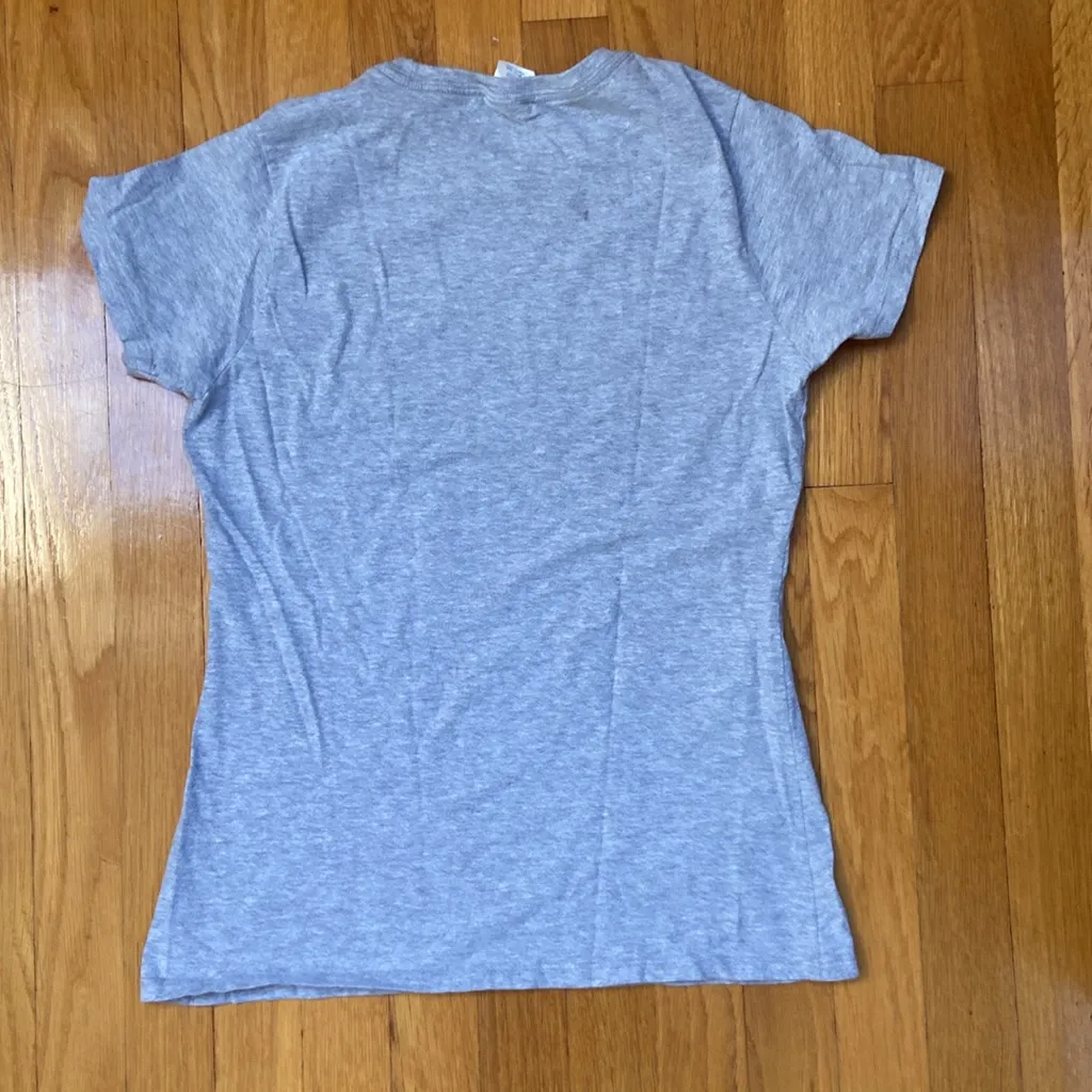 Hei Hei Light Gray Fitted T-Shirt - Image 2