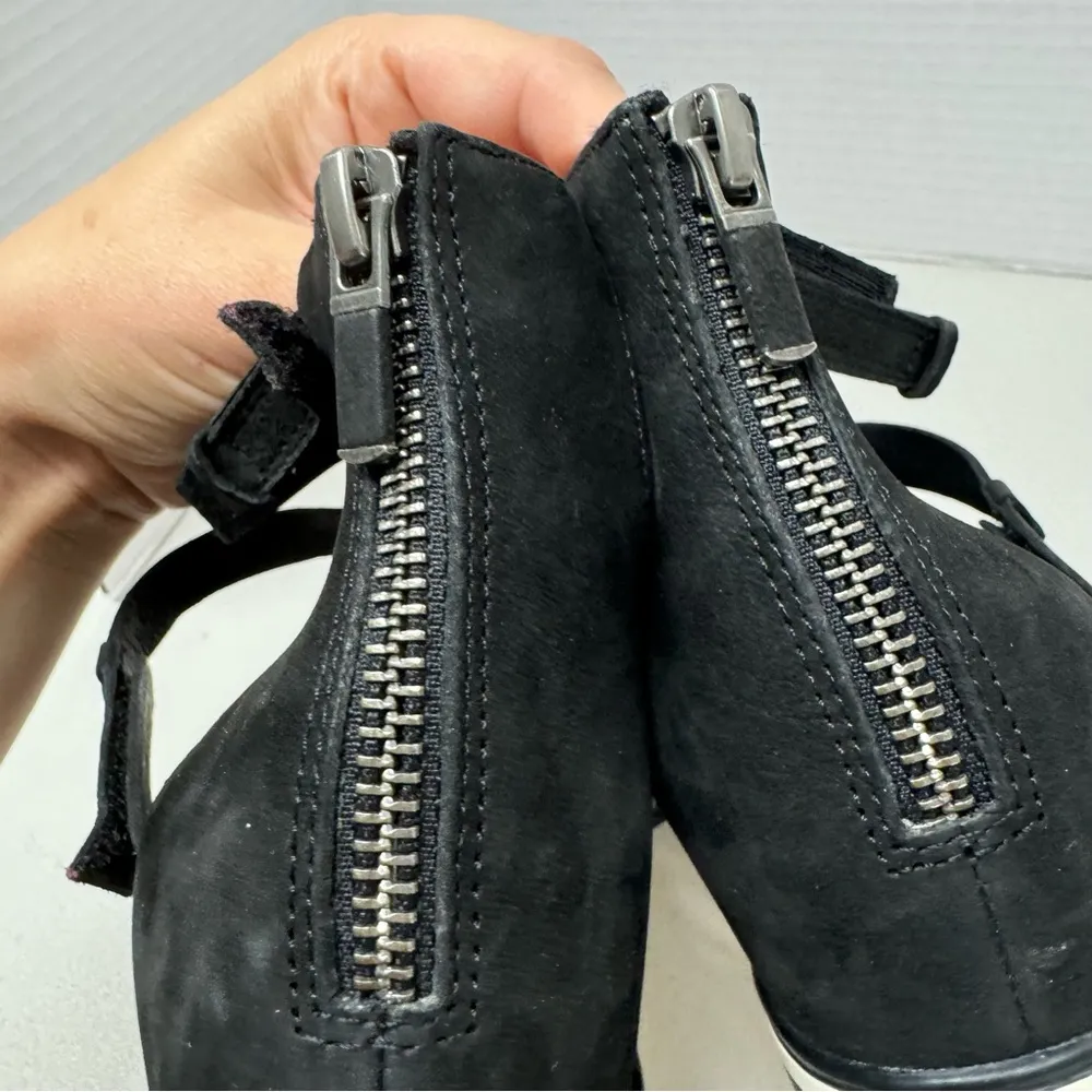 Eileen Fisher Black Suede Leather Strappy Sandals Womens 8 Flats Comfort Shoes - Image 13