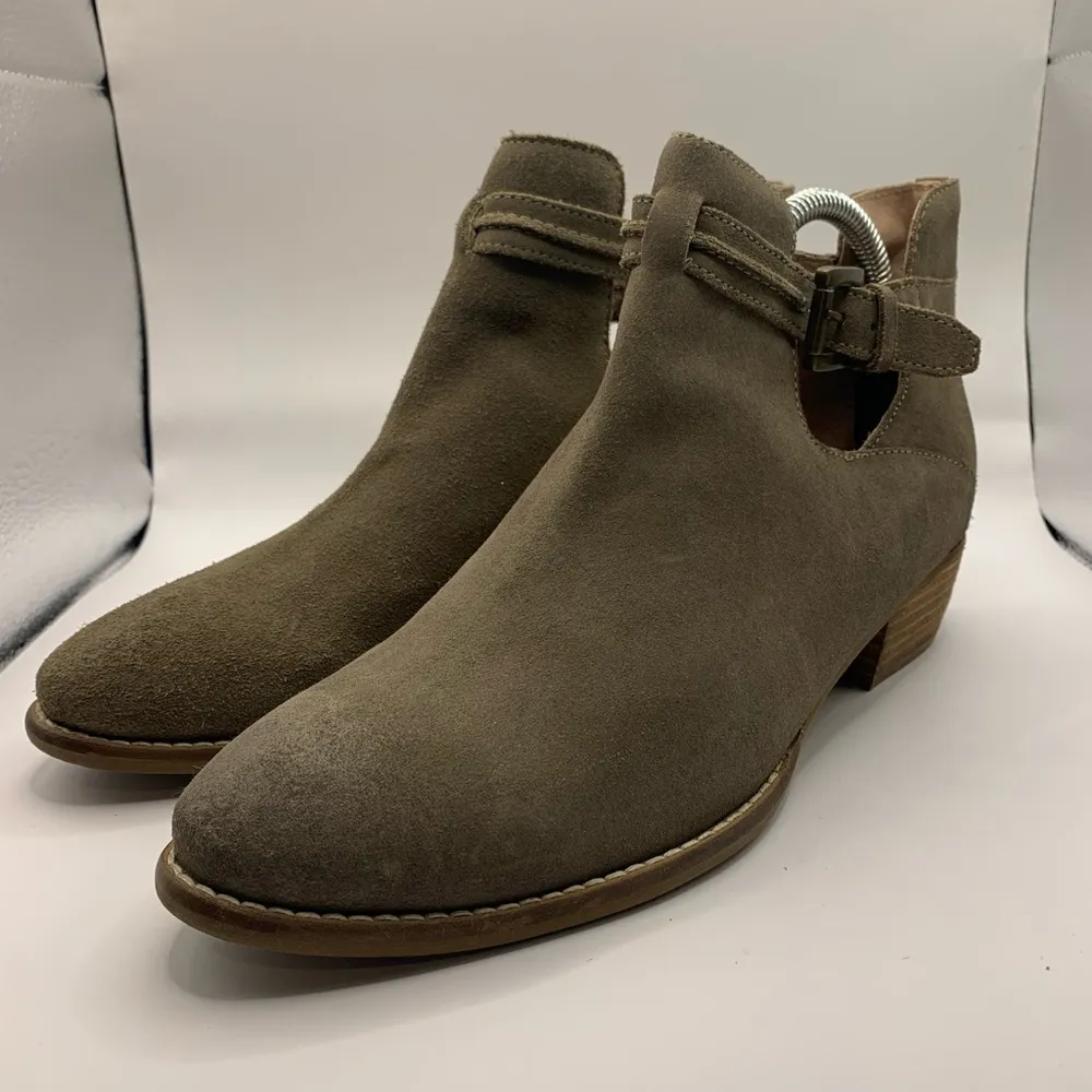 Seychelles suede ankle boot Sz 10 buckle - Image 3