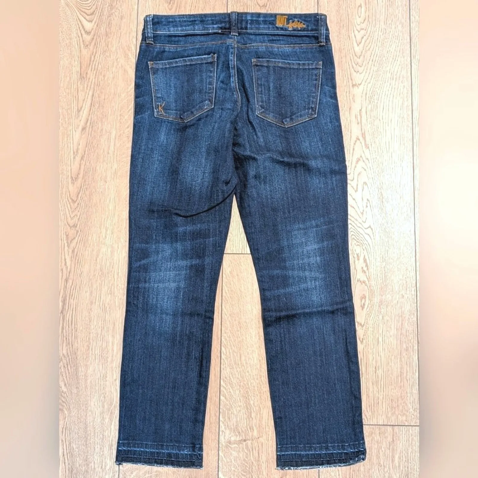 Kut From The Kloth Sz 4 Emma Ankle Straight Leg Jeans Dark‎ Denim Wash Raw Hem - Image 4