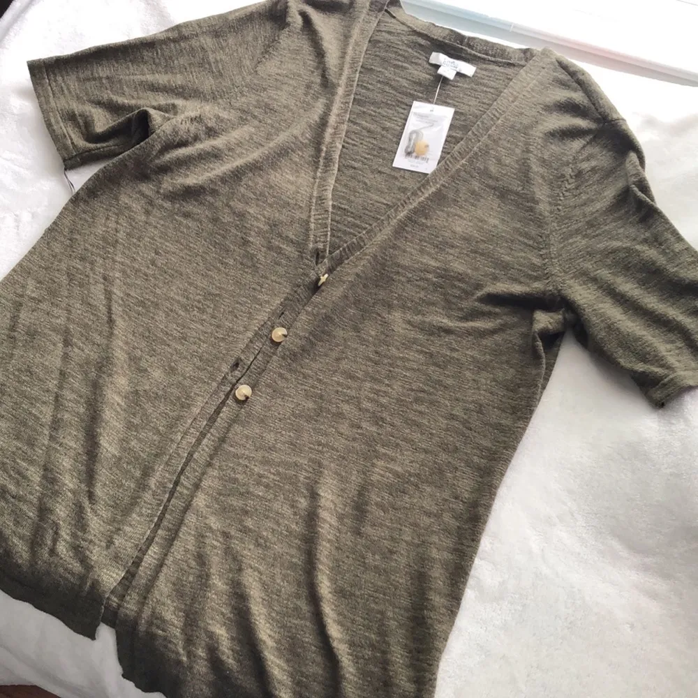 Croft&Barrow short sleeves cardigan - Image 5